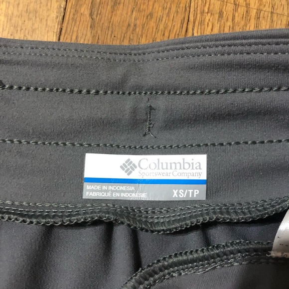Columbia hiking pants - Picture 3 of 3